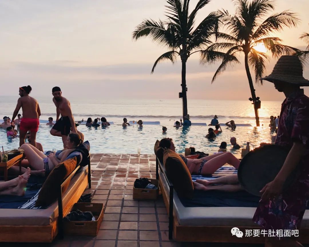 美国日常吃饭物价贵,国外吃饭为什么贵