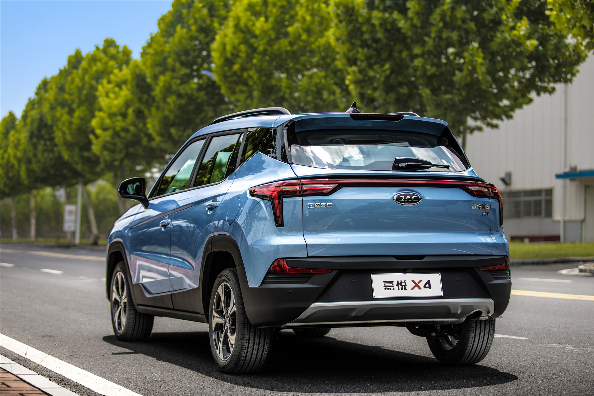 4万左右的自动挡新suv,不到9万元新款1.5t自主suv上市