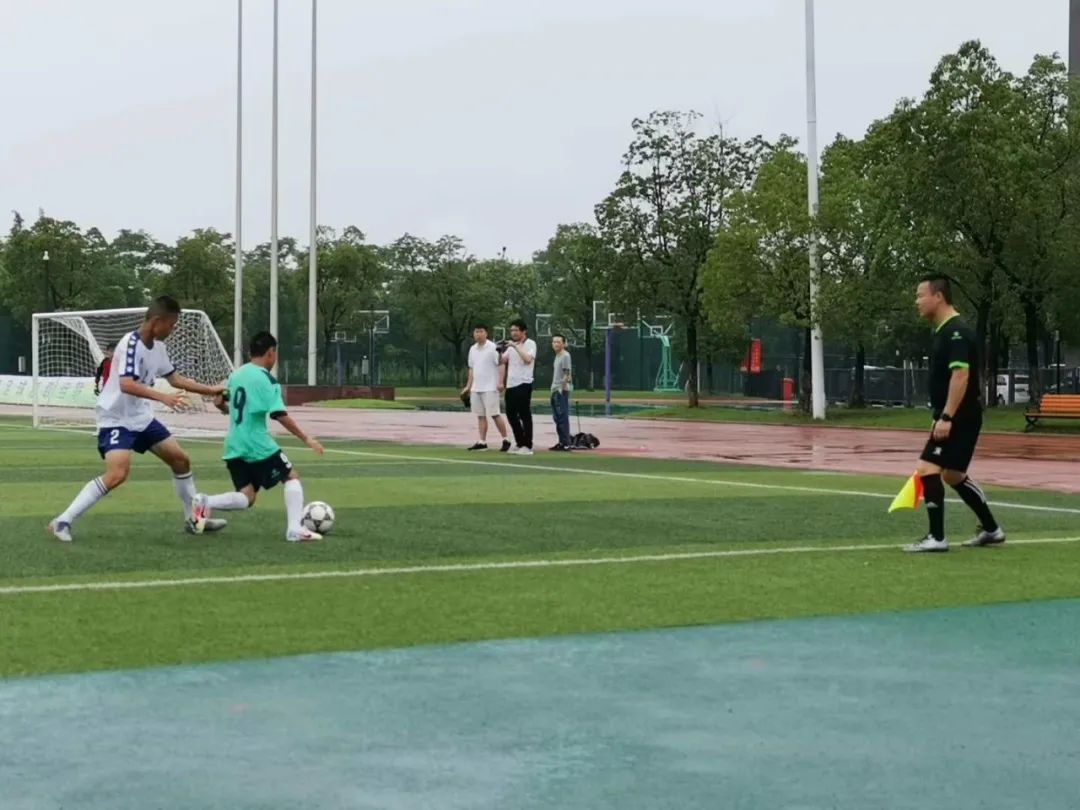 海门校园足球代表队在2020年南通市青少年校园足球联赛中获佳绩