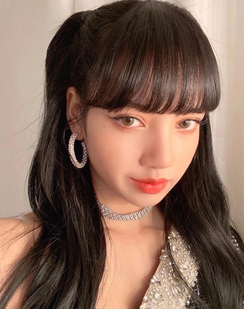 “空气刘海”不受宠了！今年流行这3款“刘海”，热巴郑爽都上头