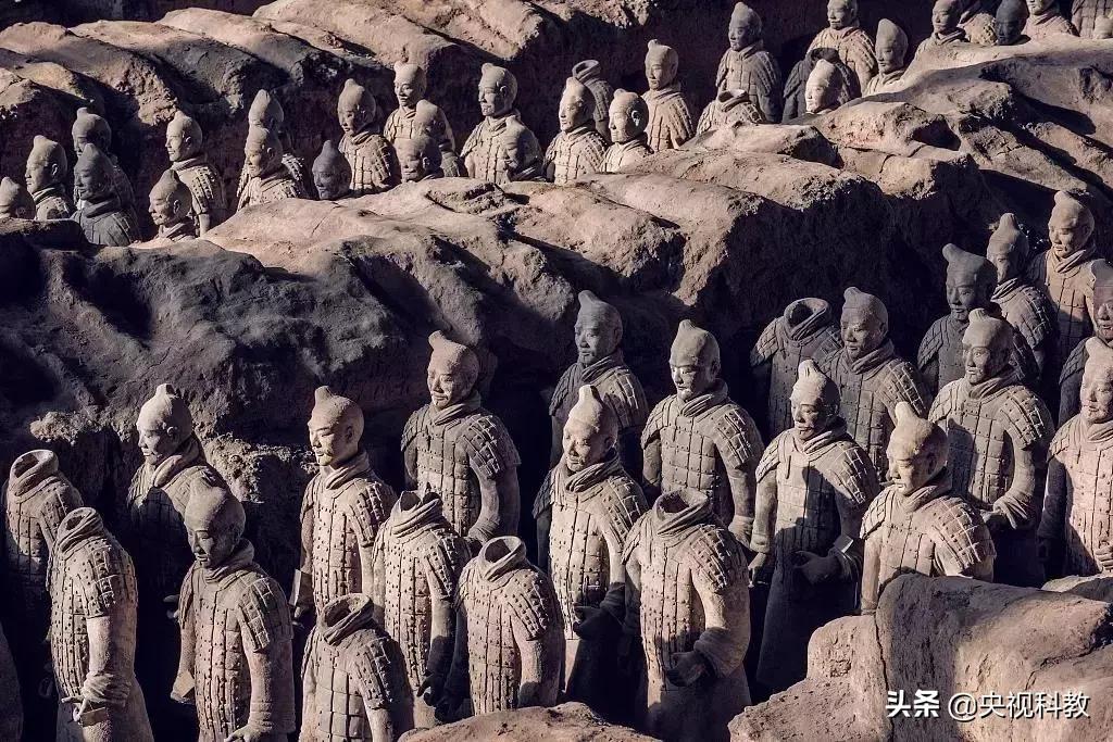 出土兵马俑双眼皮,兵马俑中的人有没有双眼皮