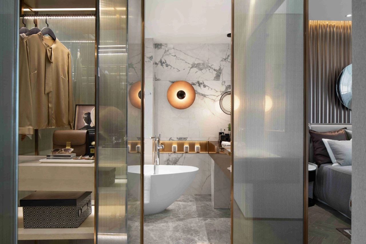 距离拥有一个爱马仕橙的家，不需要过多的费用，只需一片岩板设计