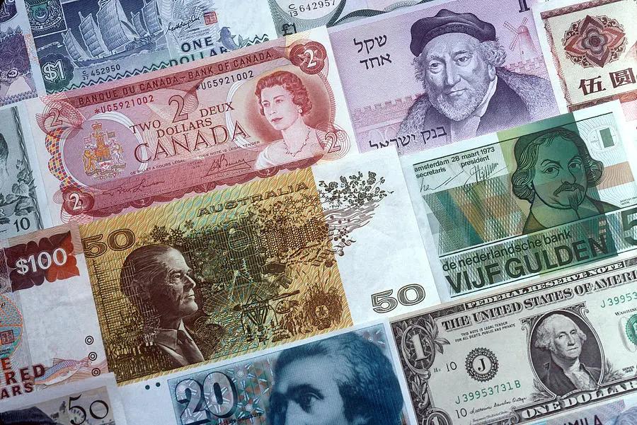 红色的钞票有哪些,红色的一元钞票