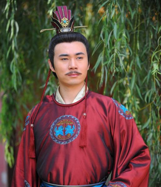 杨贵妃是被谁给杀死了的,杨贵妃被宠幸十一年没有子嗣