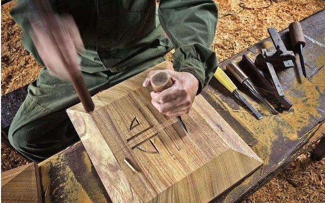 棺不离七有什么说法,民间十大禁忌一人不睡床中间