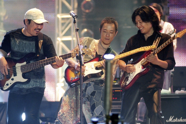 beyond流行乐队,beyond到底是摇滚还是流行