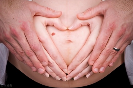 孕妇出现哪些症状要高度重视,孕期有这三种情况准妈不能大意