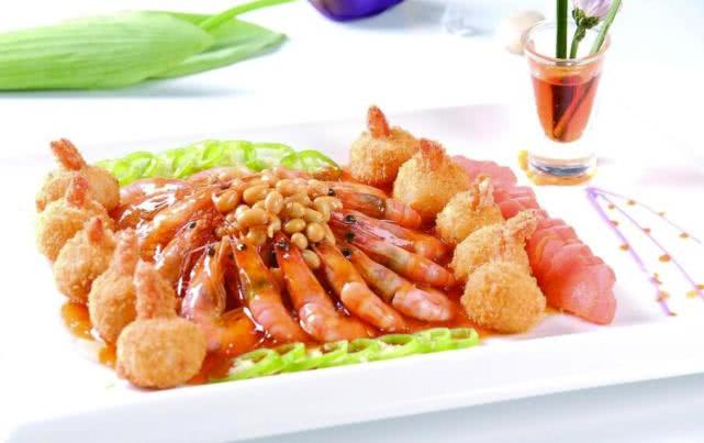 月子里吃什么饭最补血,月子食用哪些食材比较好