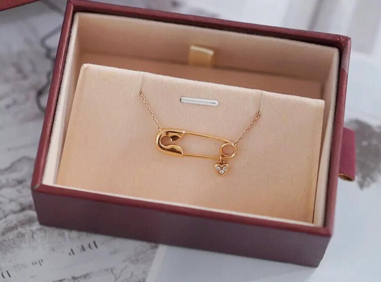 周大福和周生生黄金的区别,周生生和周大福的黄金哪个可靠