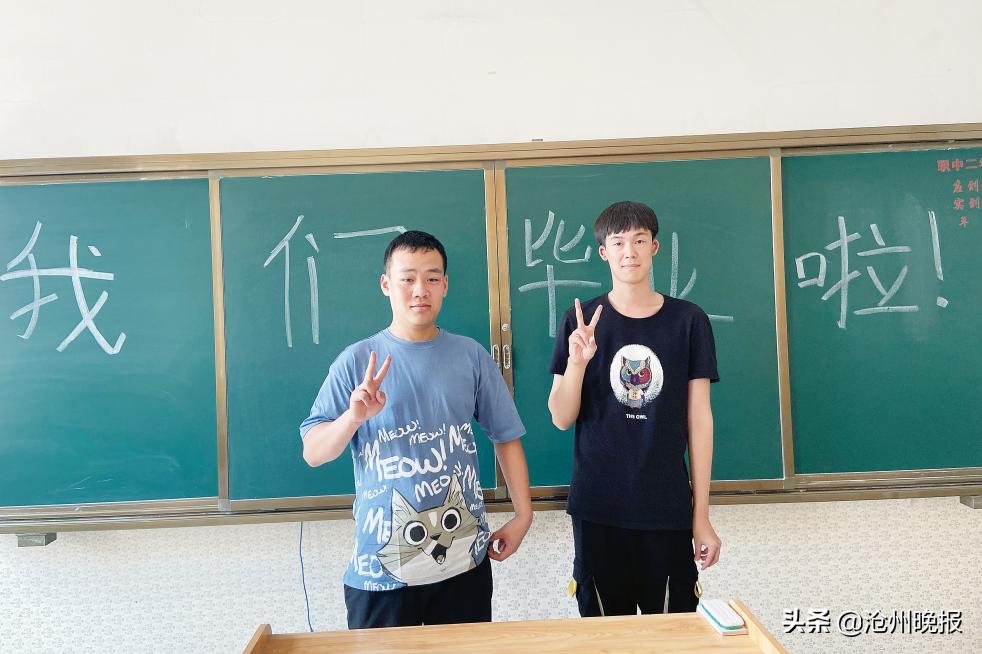 沧州有六名考生的高考，在家中完成……