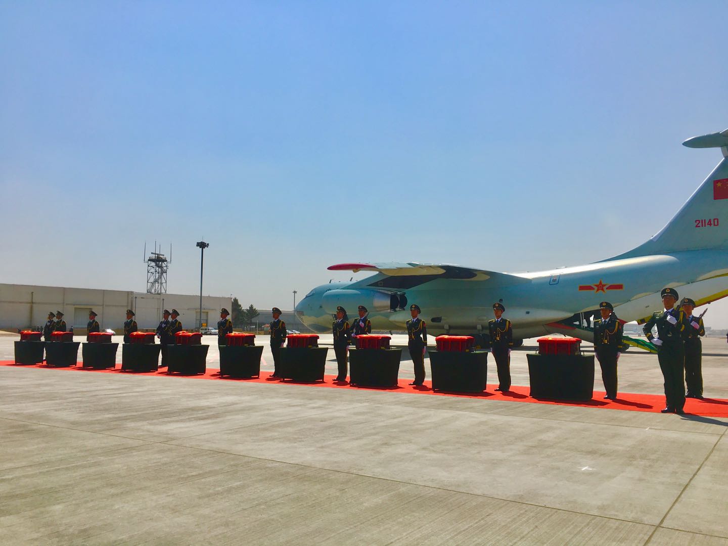 桃仙机场迎英烈塔台对话,桃仙机场迎志愿军遗骸