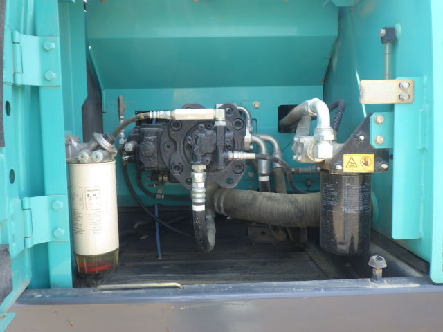 进口的神钢250lc-8挖掘机参数,神钢sk200-8挖掘机