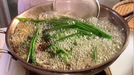 凉拌红油辣椒制作方法,长沙凉菜红油辣椒配方