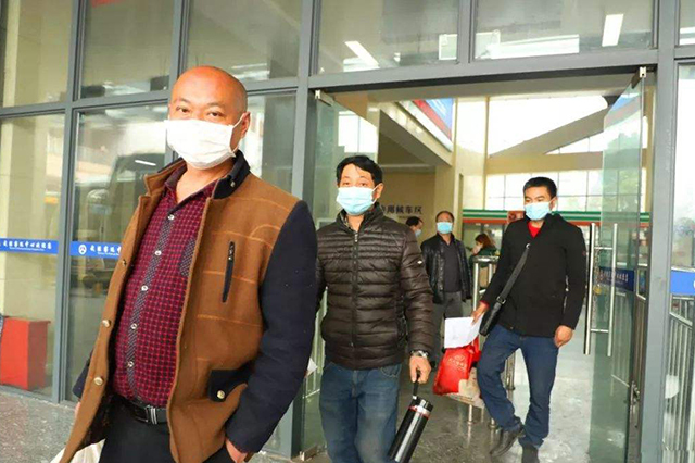 中国农民工复工的最新消息,农民工是否应该进城