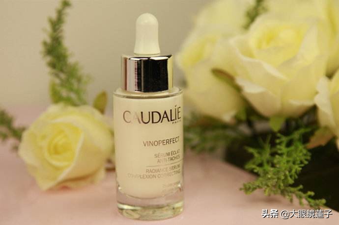 精华油与精华液的区别,精华液和精华油有什么区别