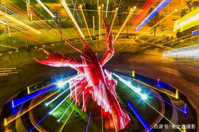 小龙虾原产地潜江深夜小龙虾盛宴,舌尖上的美味小龙虾