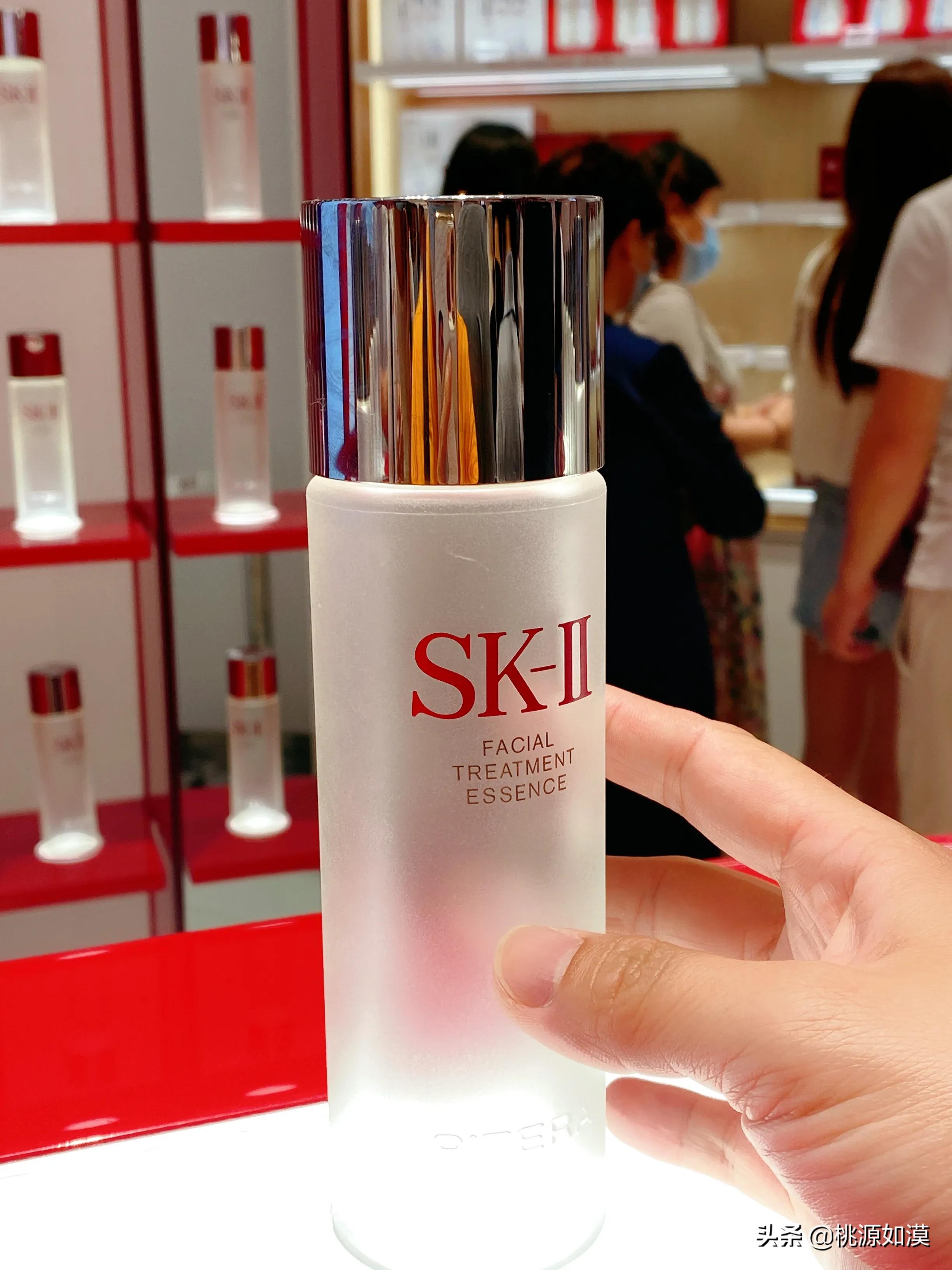 脸只有一张，买便宜买错了就浪费？千元内十大好用精华水推荐