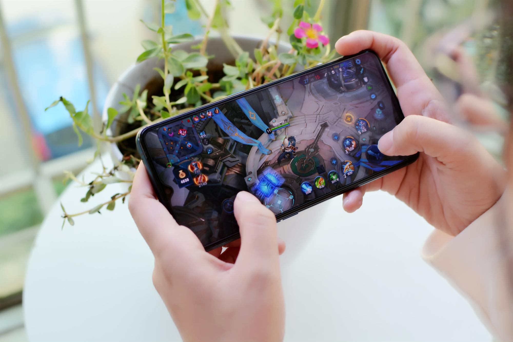 远距离可以玩的游戏,光荣猎人游戏本的缺点