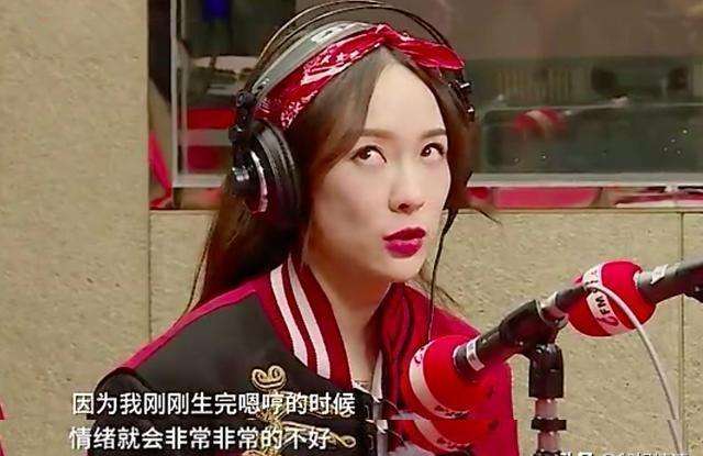 坐月子该不该请月嫂,坐月子请月嫂好还是家里人照顾好