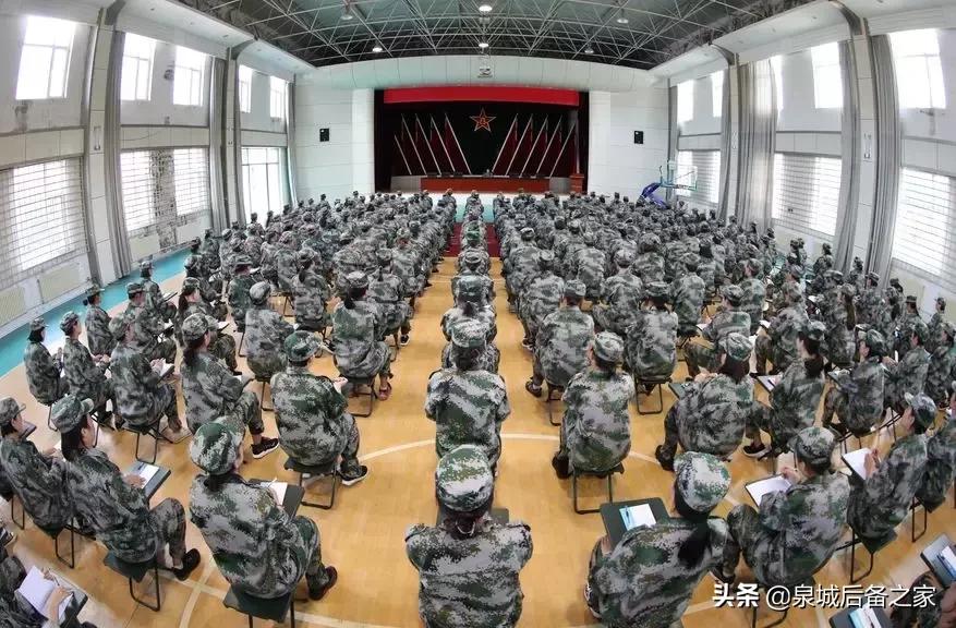 役前训练女兵标准,役前训练什么人会被淘汰