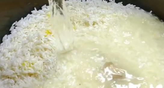 煮出来的米饭更加健康营养美味,鸡蛋放在米饭里煮比较有营养吗