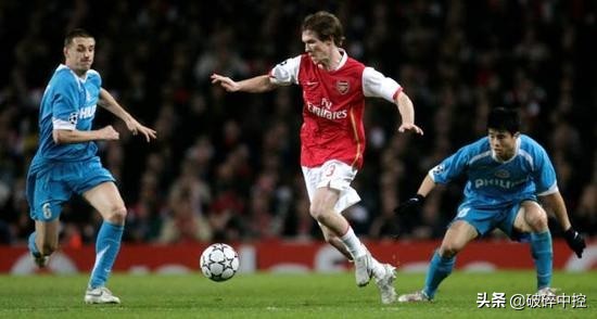 是习惯还是暗藏玄机，除了托蒂，还有哪些球员喜欢把球袜拉到一半