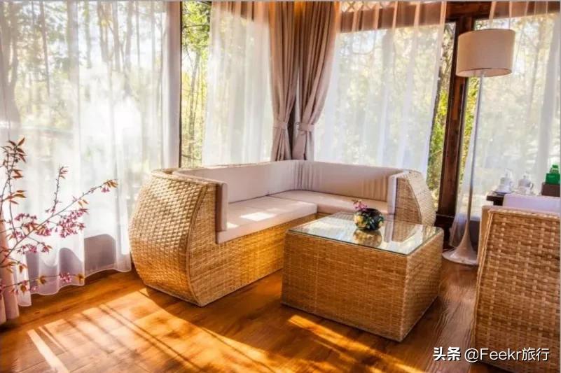 被刘昊然种草的云南小城，全网0攻略，我们花不到2k就逛吃6天