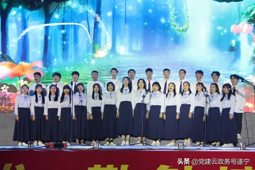 绛戞ⅵ闈掓槬鎵竼璧疯埅鏂囪壓鏅氫細,绛戞ⅵ闈掓槬鎵竼璧疯埅鏂囪壓姹囨紨