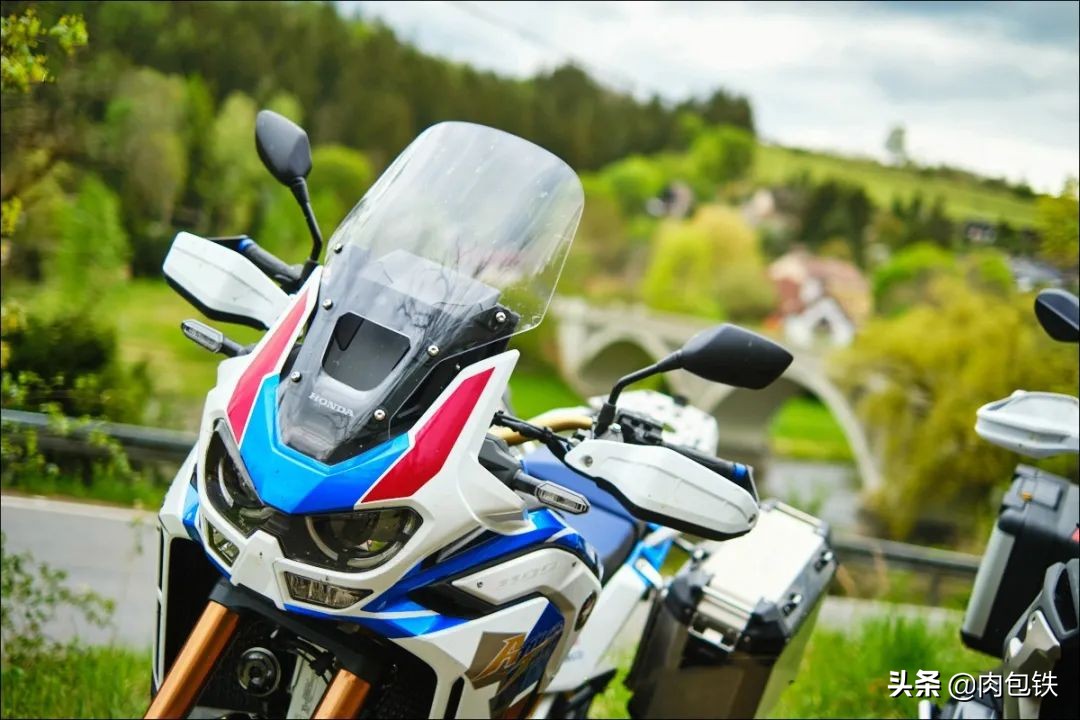 r1250gs三款配置区别,r1250gs三黑版评测