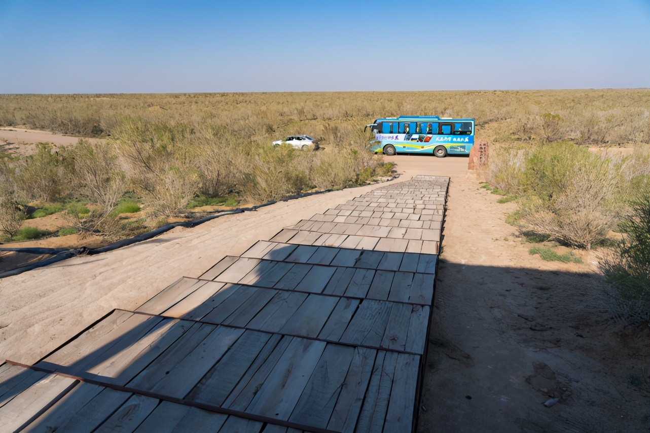 中国八大沙漠治理现状卫星地图,罗布泊沙漠现状