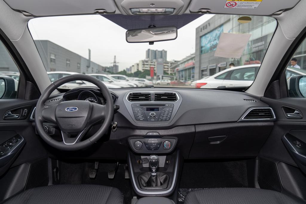 全新福特福睿斯2020款报价及图片,福特福睿斯2019款报价及图片