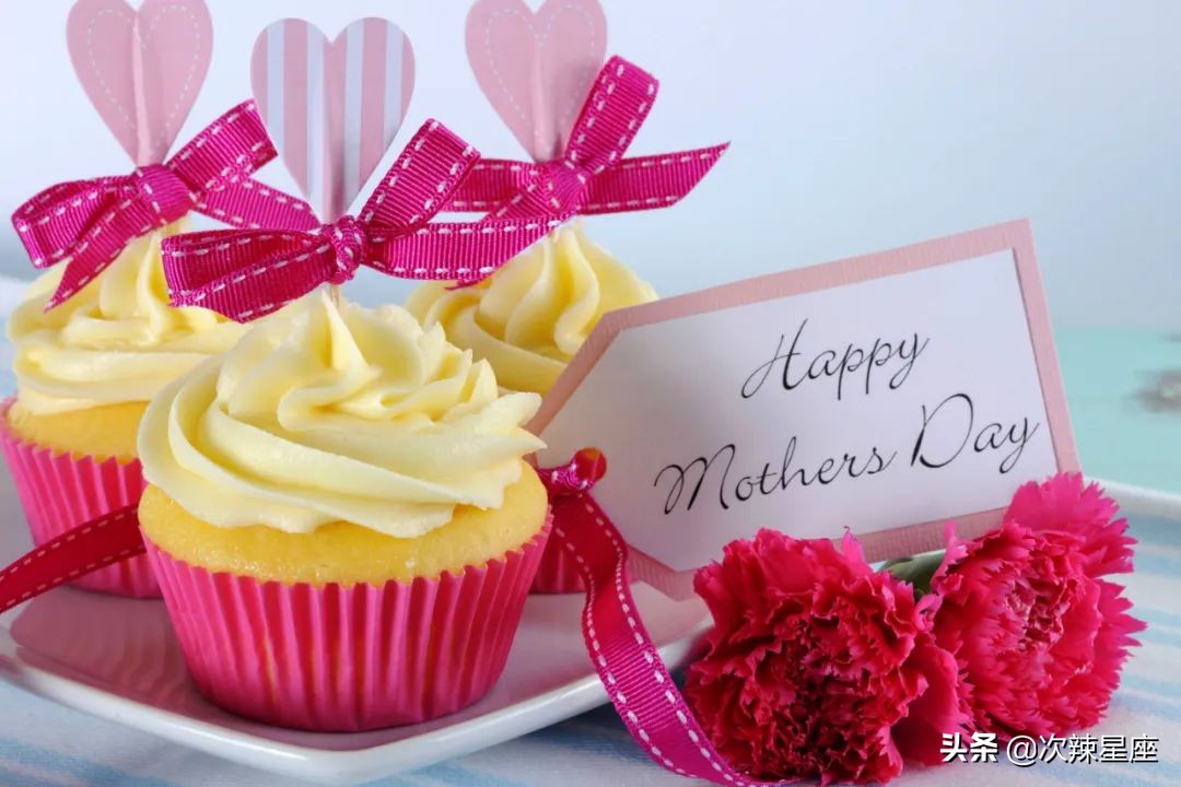 致所有妈妈们母亲节快乐,十二星座母亲节给母亲送什么礼物