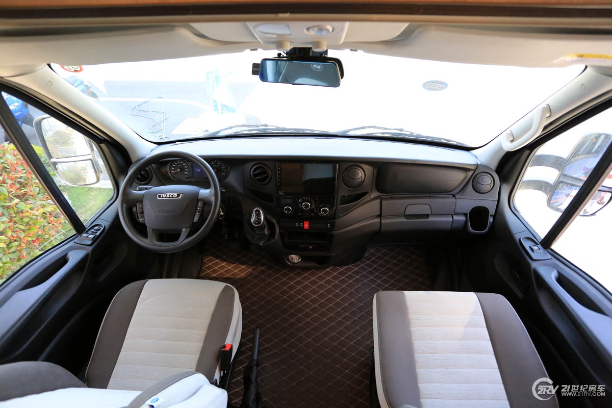 亚特b型房车最新款,10年的房车