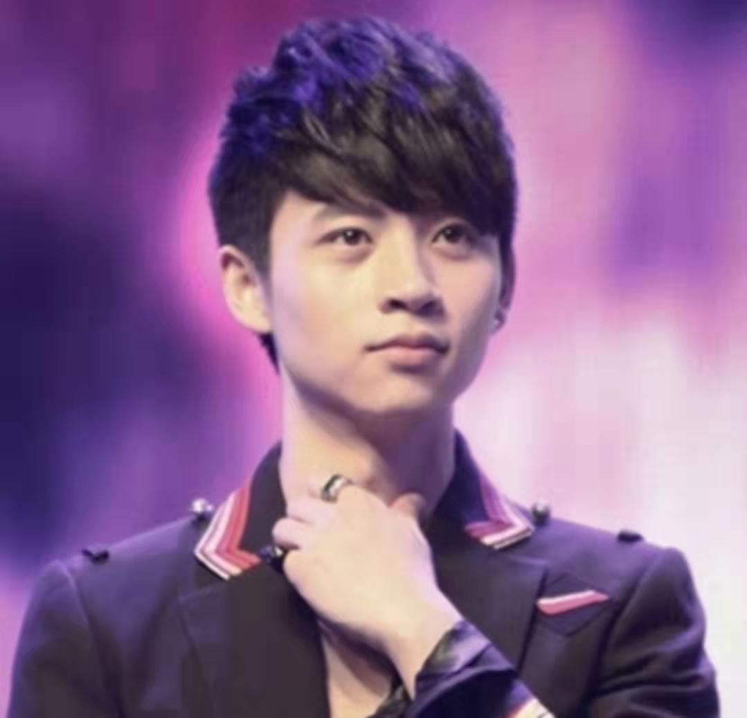 “莫西干”成就了男士发型？4点优势是根本，根据脸型设计是关键