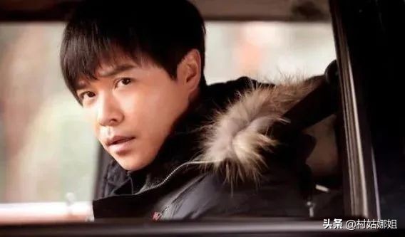 这8个男星长相普通且气质邪痞,盘点8大油腻男星