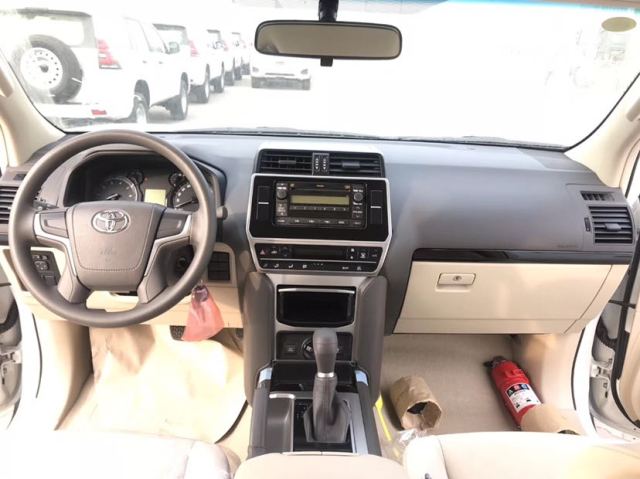 40万买汉兰达还是二手霸道,40万左右买途乐车