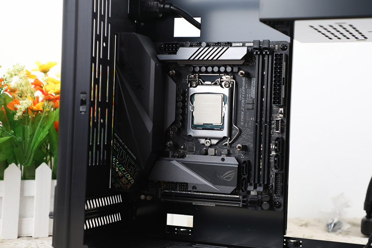 2019年最强小钢炮华硕ROG信仰充值装机方案