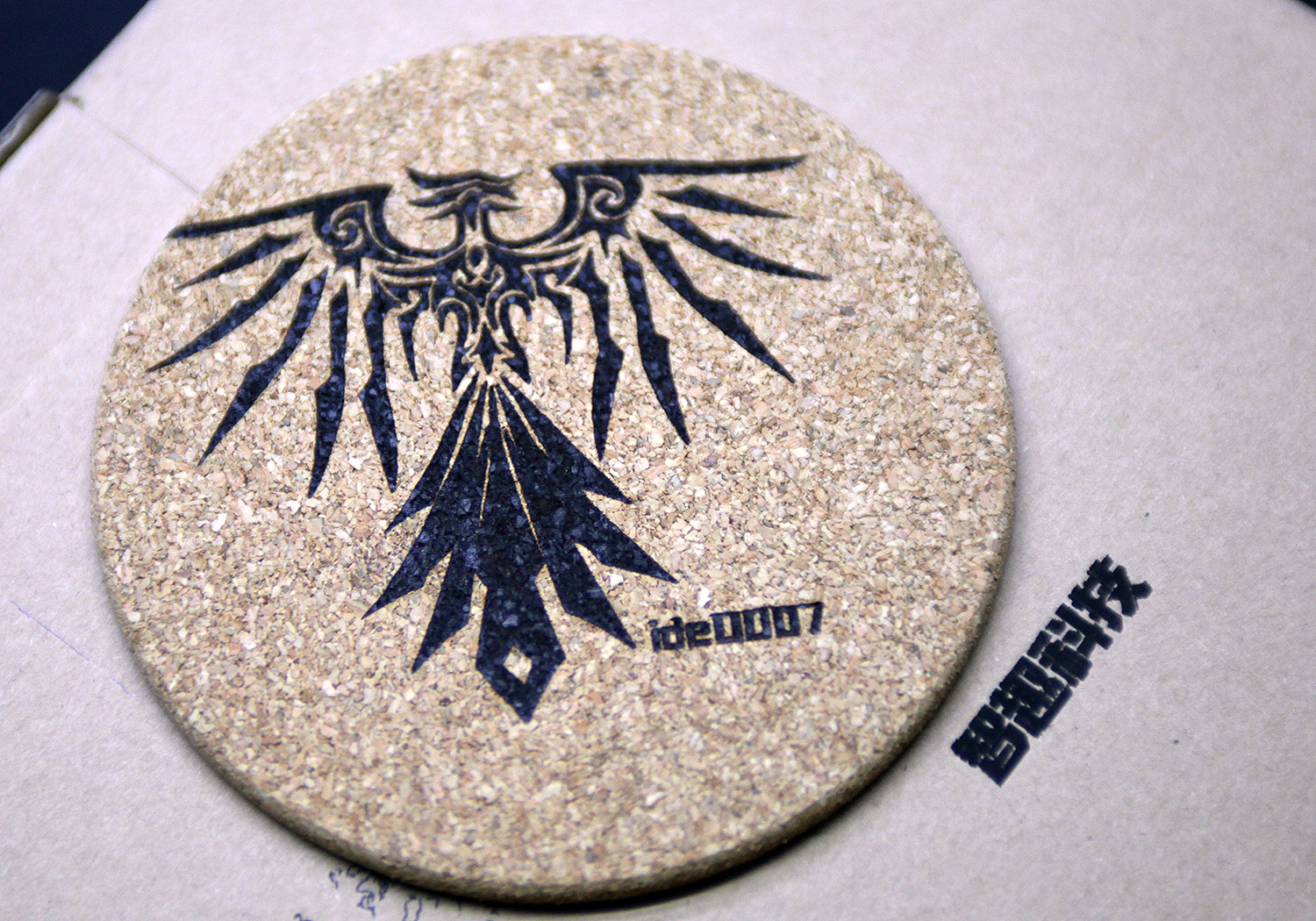 大功率啄木鸟激光测评,米家镭雕机跟啄木鸟一代哪个好