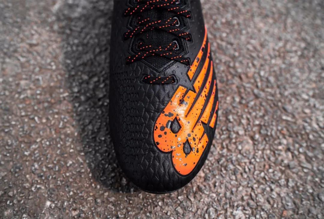 足球世界最新更新,足球最新球鞋