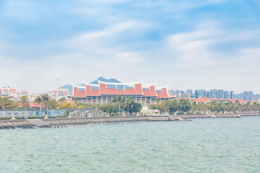 你好，我叫厦门，这是我的简历