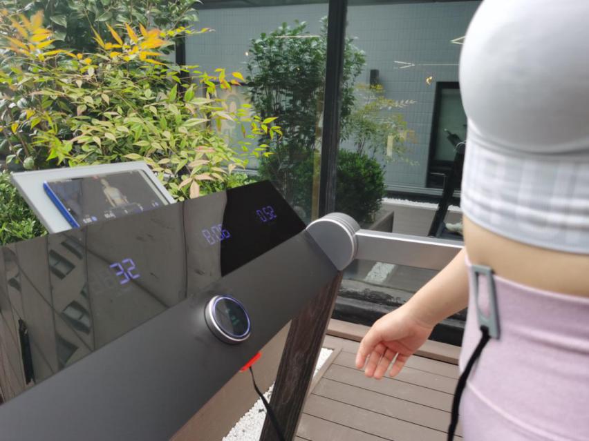 莫比折叠跑步机缺点,跑步机全折叠和半折叠