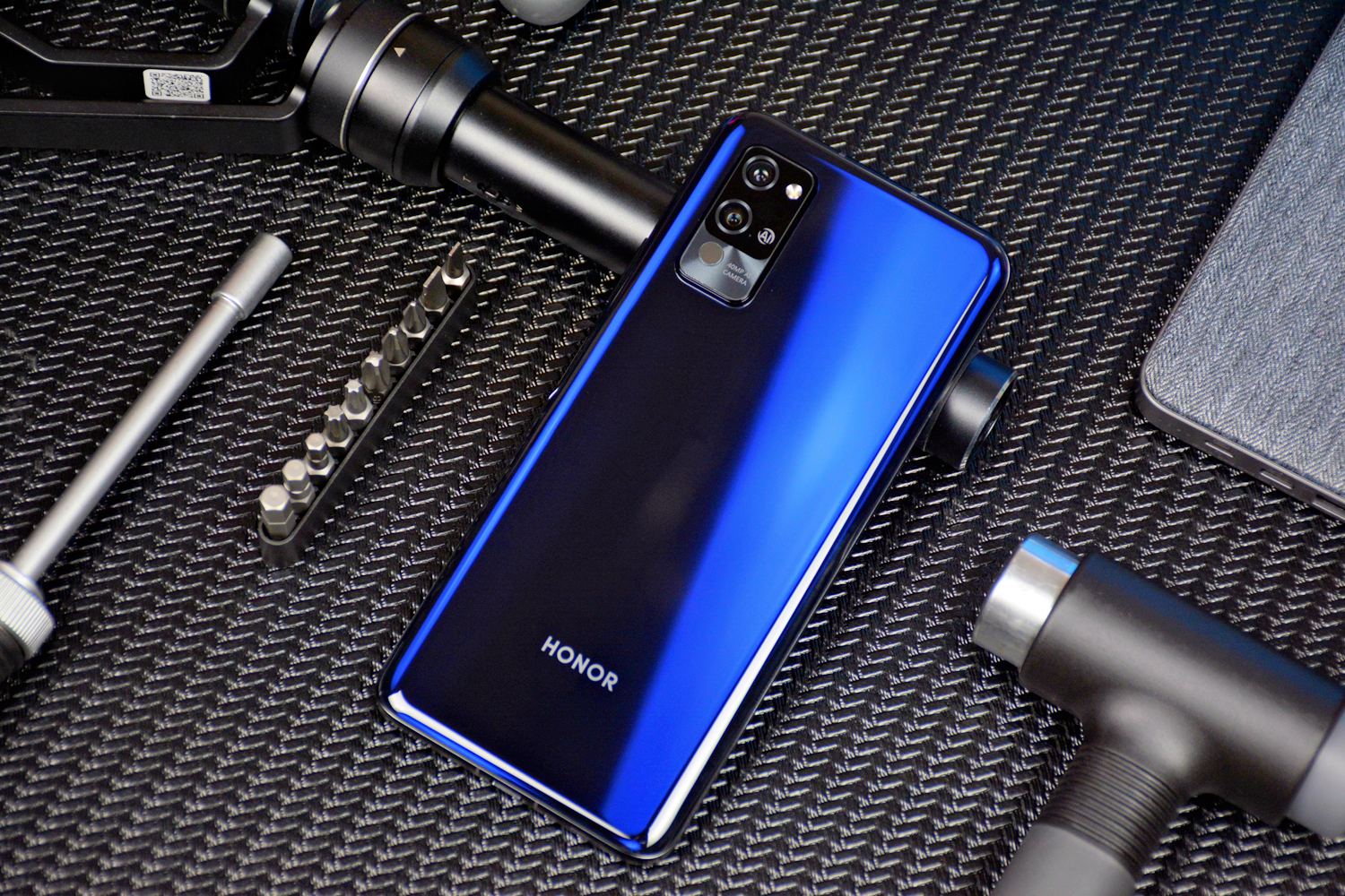 光荣play4pro麒麟9905g信号怎么样,光荣play4pro是麒麟9905g吗