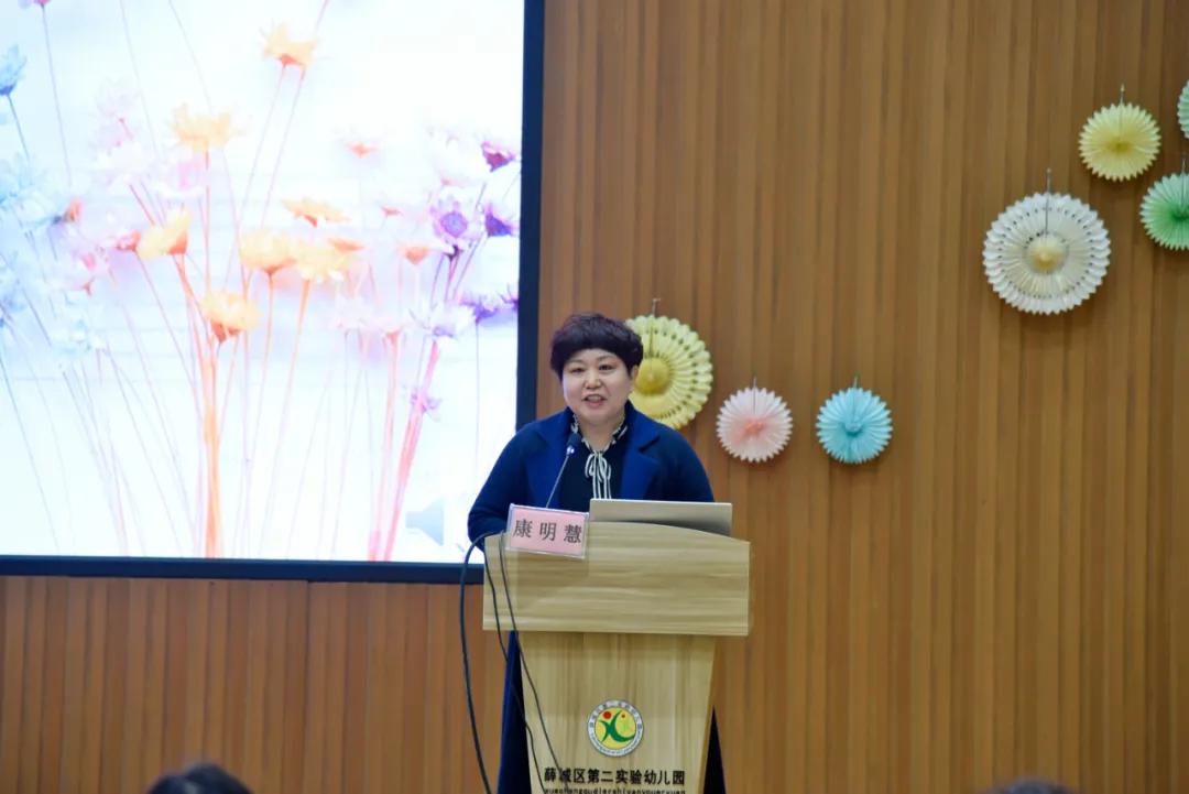 课题研究幼儿园讲座,幼儿园课题组会议报道