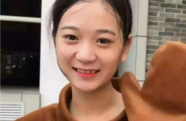 20岁网红董事长张曼如,23岁网红董事长张曼如