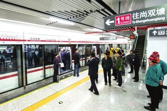 长沙地铁3号线租房800左右,长沙地铁口租房两房价格