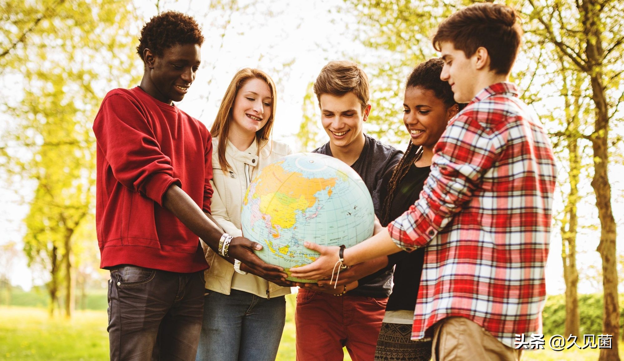 中国人不是“黄种人”？通过肤色划分人种，不亚于“东亚病夫”