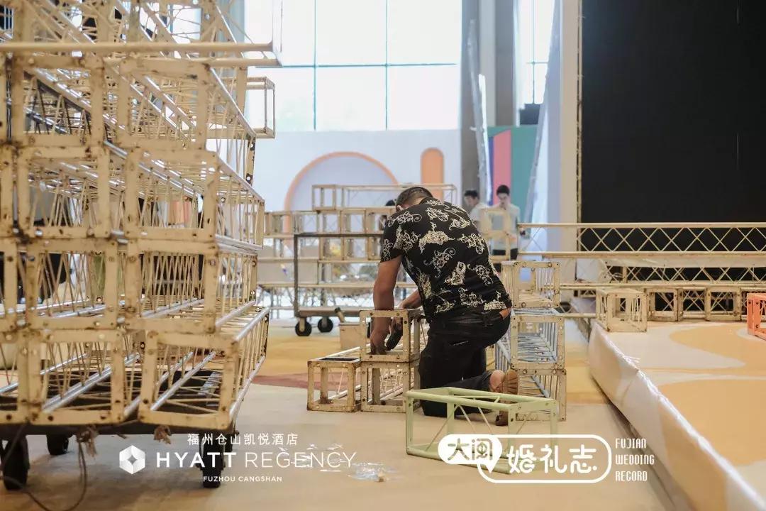 从万元婚纱照到10万婚宴，为什么全福州备婚的人都来参加喜事会