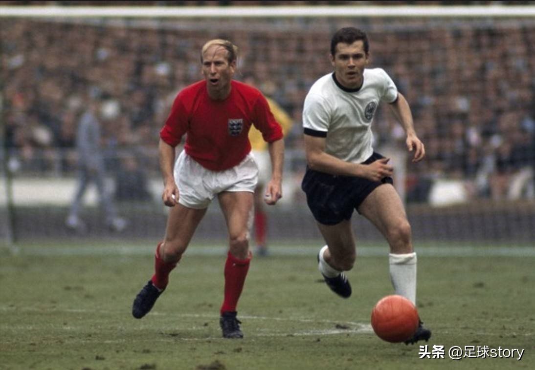 博比查尔顿见证鲁尼,鲍比查尔顿英格兰历史第一人