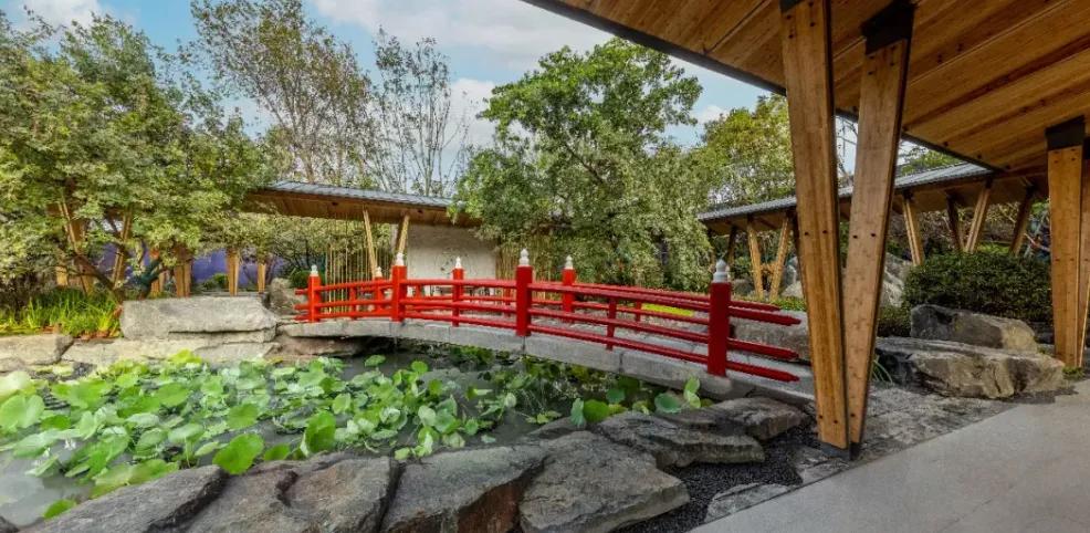 涓囩绱彴璇︾粏鍦板潃,瑗块潚涓囩缈＄繝绱彴