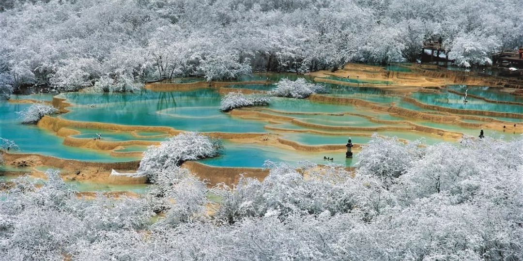 成都周边泡温泉比较好的地方推荐,成都周边泡温泉地方推荐